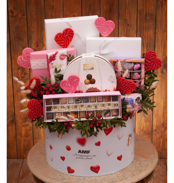 Подарочная коробка "Любовь в воздухе" от Send Flowers