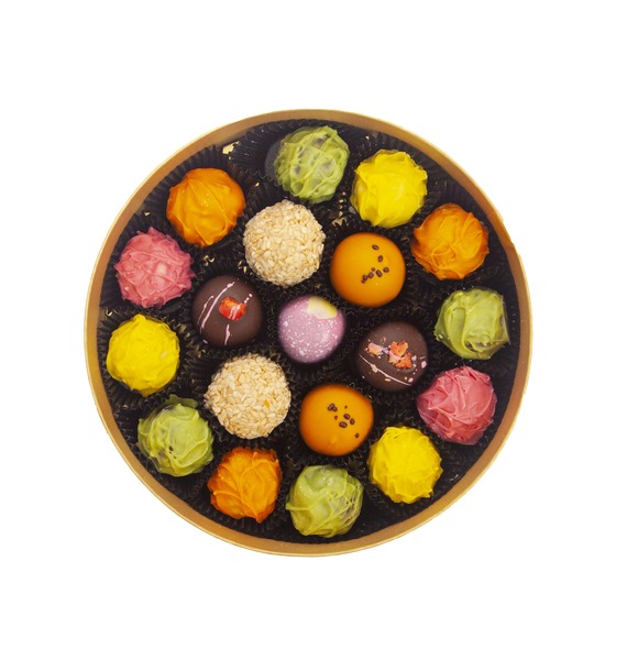 Конфеты ручной работы из бельгийского шоколада "Акцент"