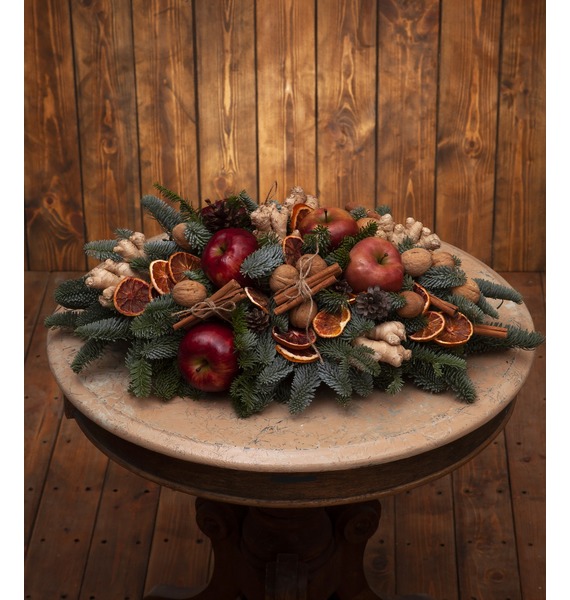 

Композиция "Угощения"