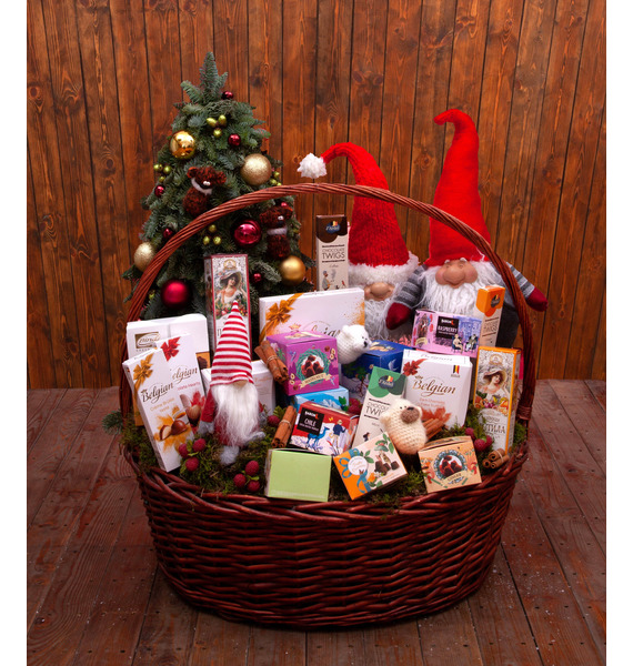 

Подарочная корзина "Большой праздник"